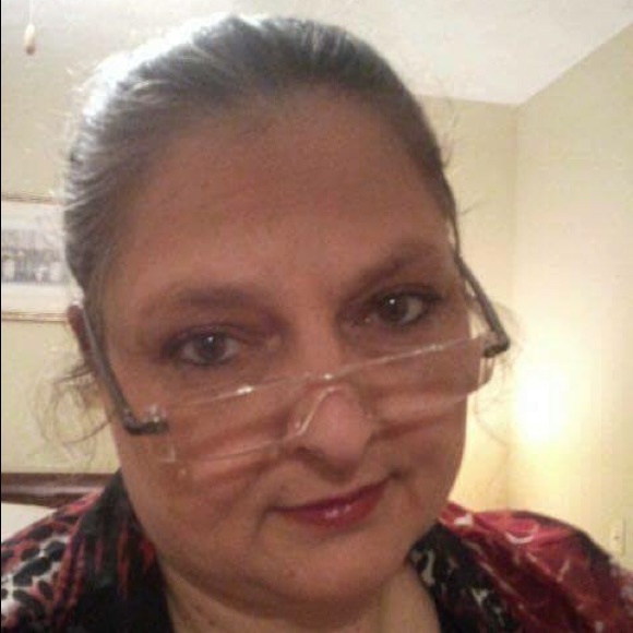 Meet your Posher, Frances - Picture 3 of 6